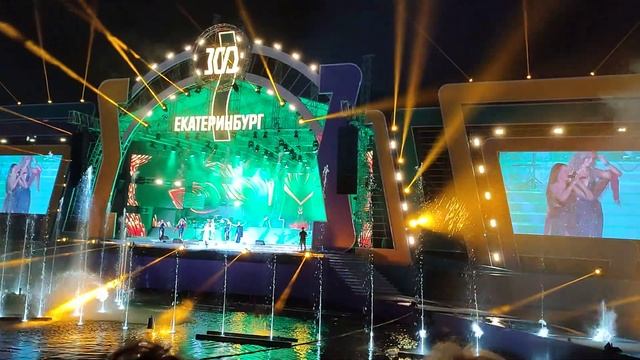 ОЧИ ЧЁРНЫЕ!!! СОПРАНО ТУРЕЦКОГО на Дне Рождения Екатеринбурга!!! смотреть онлайн