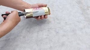 Ветряк из алюминиевой банки флюгер отпугиватель кротов и птиц самоделка своими руками