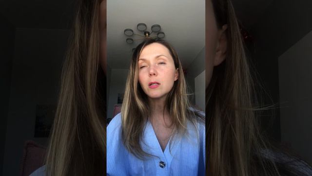 Кто должен первым проявлять инициативу в отношениях? смотреть онлайн