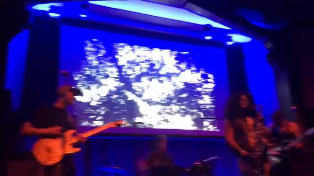 In the Same Room- Skyscraper Mori- Live at Swedish American Hall in SF (9-24-17) смотреть онлайн