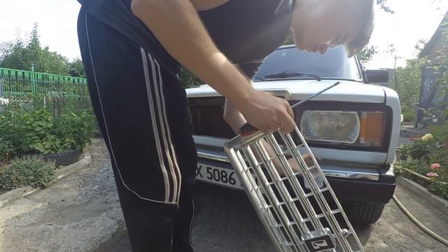 НАС 100!!! ПОКРАСКА РЕШЕТКИ В ХРОМ НА СЕМЕЧКЕ/ КАРБОН И ВСЯКИЕ НИЩТЯКИ. смотреть онлайн