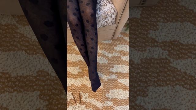 Фантазийные колготки. Имитация ажурных чулок. Плотность 30 Den смотреть онлайн