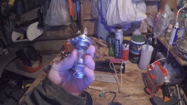 СВЕТОДИОДНЫЕ ЛАМПОЧКИ В МОТОЦИКЛ! смотреть онлайн