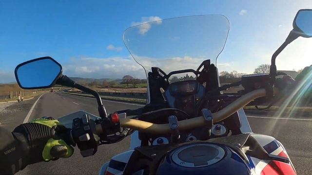 2016 Honda CRF1000 Africa Twin Walkaround & Test Ride смотреть онлайн