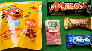 Все сладости, которые любят взрослые и дети.