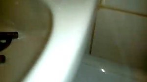 Как закрепить смеситель если он расшатался.