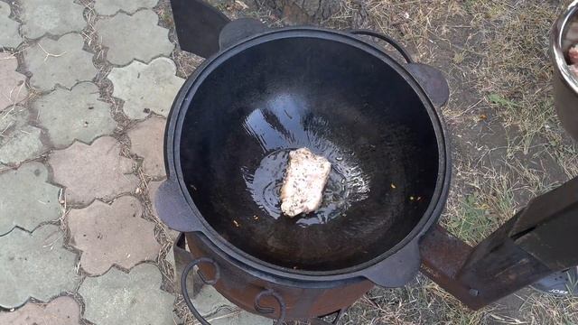 Кролик в казане, томлёный в сметане.???Лучший рецепт!!! #какприготовитькролика смотреть онлайн