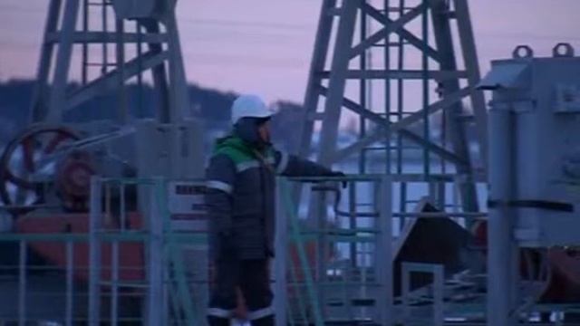 Американский сжиженный газ обойдется Европе дорого смотреть онлайн
