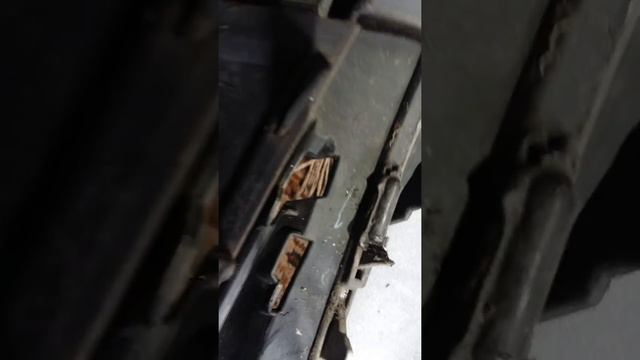 Rozbieranie Zderzaka, Demontaż Kratek, Plastików _ Renault LAguna III