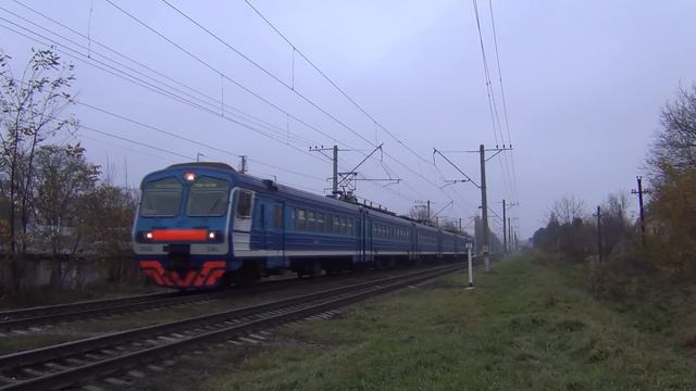 Электропоезд ЭД9М-0162 смотреть онлайн