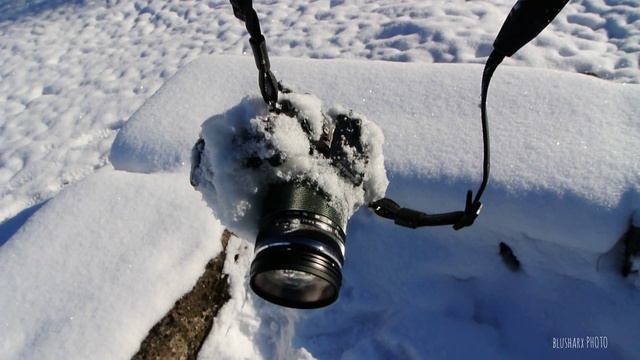 Olympus OM-D E-M5 Mark II + HLD8 - Winter Test (GERMAN spoken) смотреть онлайн