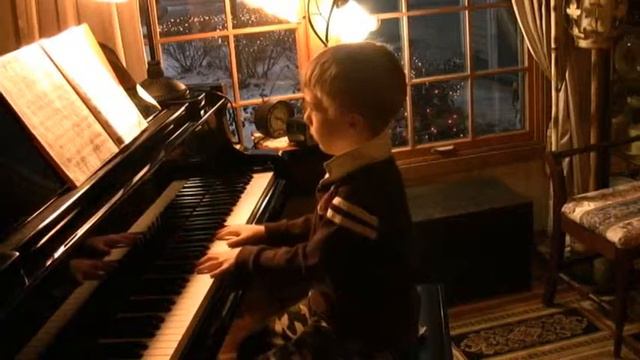 Andrei, "A boy with a harmonica", "Paren' s gormoshkoy" смотреть онлайн