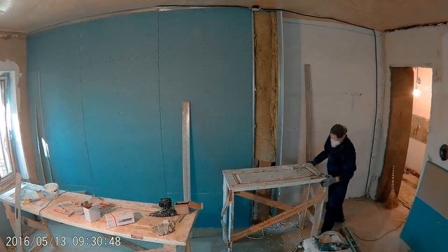 ЗАШИВКА СТЕНЫ ГИПСОКАРТОНОМ интервальная сьемка смотреть онлайн