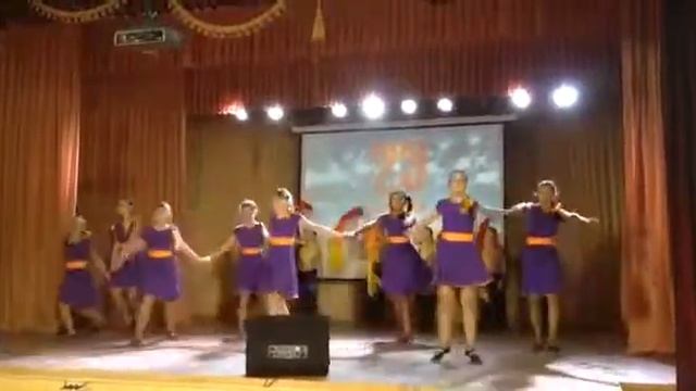 И ещё один классный танец под классную песню!!!//ТАНЦЫ//#гимнастика смотреть онлайн