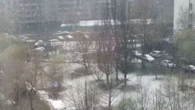 Не пока последний снегопад в Москве 21 апреля 2021 смотреть онлайн