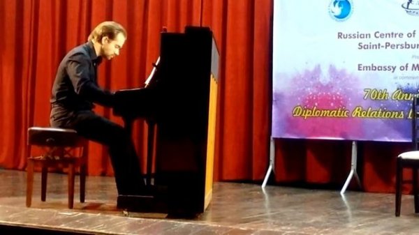 Andrey Stukalov Piano