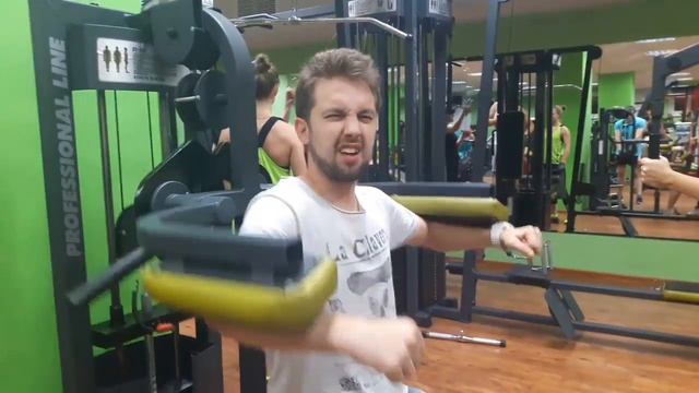 Как мы посетили тренажёрный зал в Витебсе смотреть онлайн