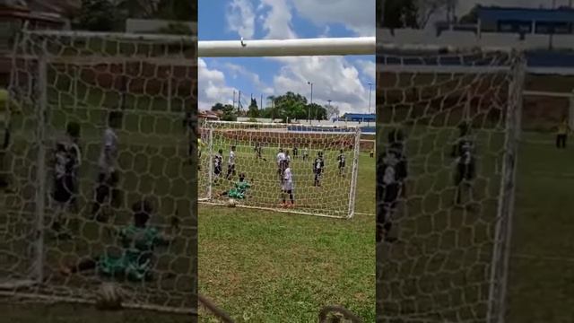 Gol de falta - Pedro Neto смотреть онлайн