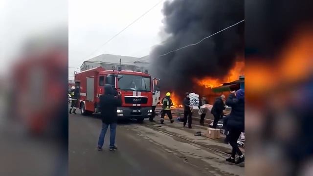 Пожар на ул. Пастера. Днепр. 07.02.18 смотреть онлайн