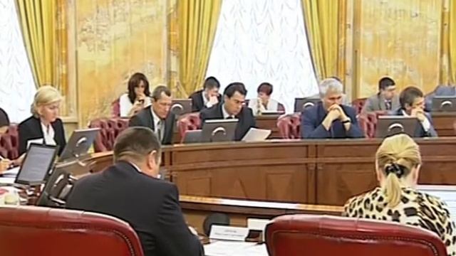 Собянин - совещание по оперативным вопросам смотреть онлайн