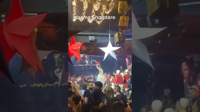Aurela Gace Ja Merr Kenges Shtruar / Filloi babai Dasmen смотреть онлайн