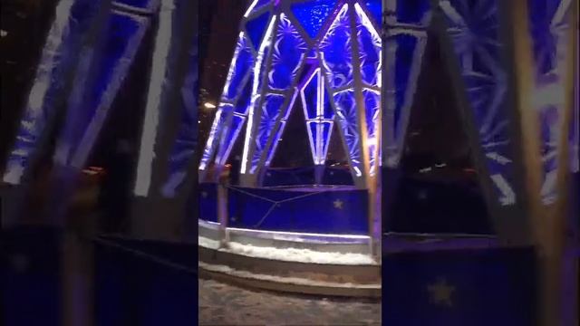 ТЦ Авеню/Новогодняя инсталляция в Тропарёво на Юго-Западной/Красота в Москве смотреть онлайн