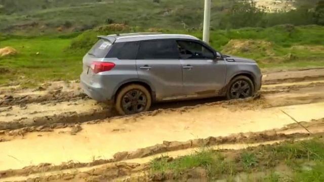 Vitara Off road Colombia смотреть онлайн