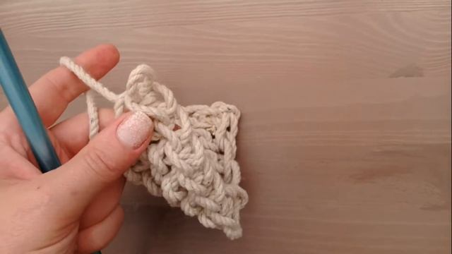 ОРИГИНАЛЬНАЯ НАКИДКА НА СТУЛ. КАК СВЯЗАТЬ ЧЕХОЛ НА СТУЛ? ВЯЗАНИЕ ДЛЯ НАЧИНАЮЩИХ. смотреть онлайн