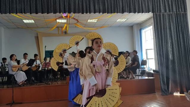 Государственный экзамен по пр. Композиция постановки танца, группа 402ХК, специальность "СКД", 2018 смотреть онлайн