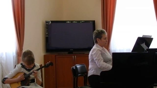 Домра. Испанский танец. Мошковский. Юлия Митина. смотреть онлайн