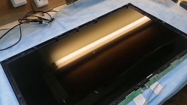 ue32f5300ak звук есть, изображения нет. замена подсветки. занижение тока. смотреть онлайн