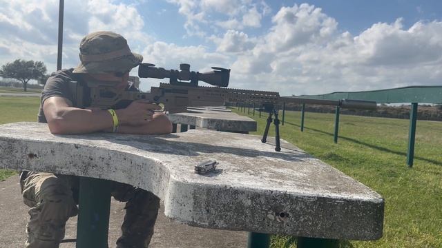 Accuracy International with Dead Air Nomad Ti смотреть онлайн