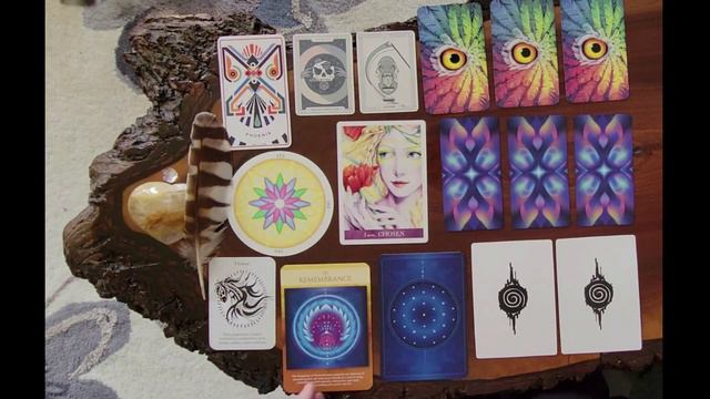 Timeless Pick a Card Reading💜🔮💫 WHAT WOULD YOUR FUTURE SELF TELL YOU RIGHT NOW?❤️🧡💛💚💙💜💖 смотреть онлайн