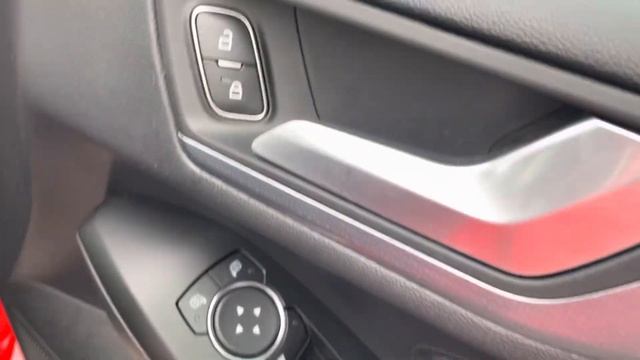 Ford Focus 1.5 EcoBlue Diesel Activ смотреть онлайн