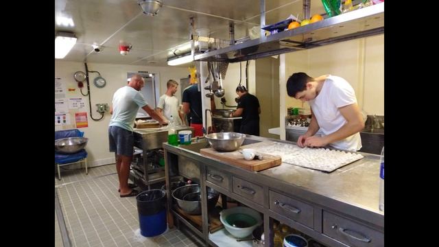 Пельмени.матросы на Камбузе GLORIA_1 смотреть онлайн