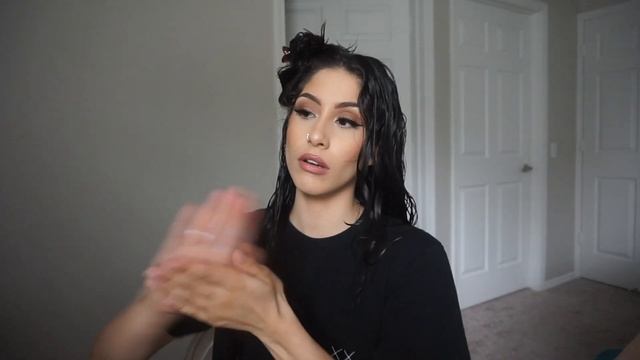 How I Style My Wavy/Curly Hair | Trying Drug Store Products! | 2b/2c/3a смотреть онлайн