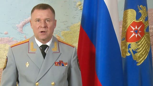 Поздравление Министра Е.Н. Зиничева с Днем спасателя Российской Федерации смотреть онлайн