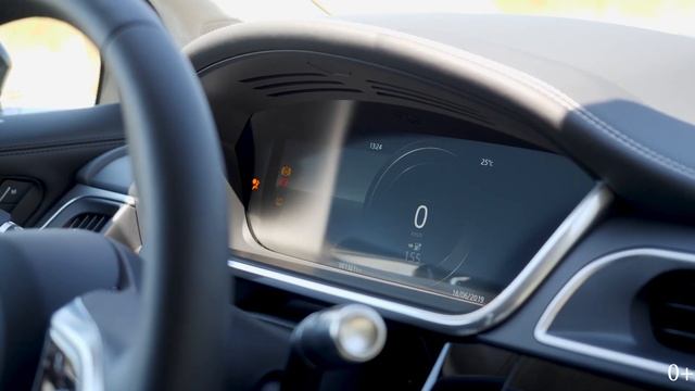 Мы решились выложить! Jaguar I-PACE vs Tesla vs BENTLEY смотреть онлайн