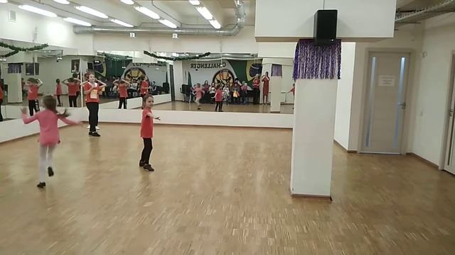 Открытый урок по рок-н-роллу (старшая группа) смотреть онлайн