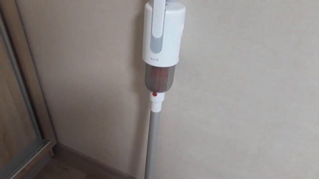 Пылесос Deerma VC20 - обзор