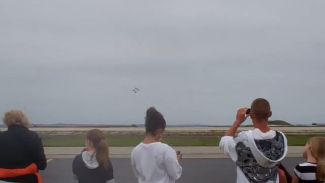 Blue Angels going super sonic!!! смотреть онлайн