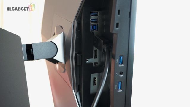 Alienware 25 Gaming Monitor Unboxing and First Look смотреть онлайн