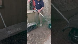 Makita DUX60Z with attachment SW400MP