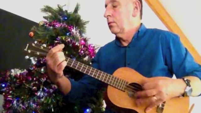 O Holy Night : Instrumental version Baritone Ukulele with simplified tab John Sharpe смотреть онлайн