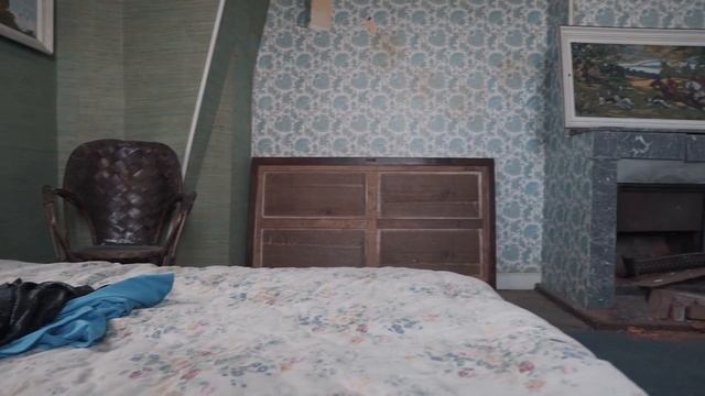 On Découvre Ce CHÂTEAU ABANDONNÉ Vraiment LUXUEUX - Urbex