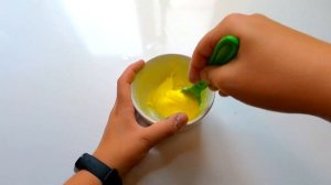 СЛАЙМ БЕЗ КЛЕЯ ПВА ИЗ СОДЫ / КАК СДЕЛАТЬ СЛАЙМ ИЗ КЛЕЯ КАРАНДАША / Рецепты лизунов от подписчиков