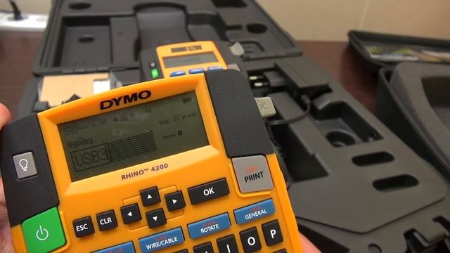 DYMO Rhino 5200 + Rhino 4200 + Brother P-Touch E550W смотреть онлайн