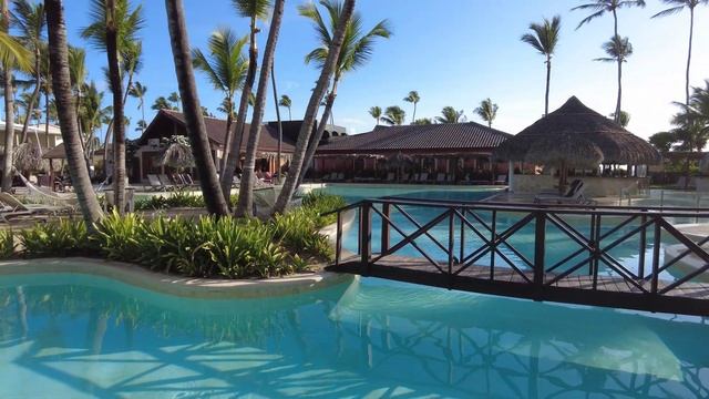 FULL Resort Tour: Grand Palladium Punta Cana смотреть онлайн