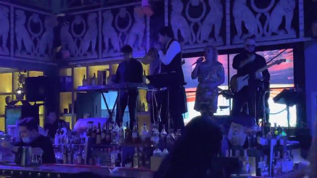 Алишер Каримов - «Таба алмайсың» #творческийвечер 19.11.21 ресторан Zoloto смотреть онлайн