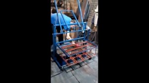 4 шлакоблока за 2 минуты! Шлакоблочный станок СШ-4. Станок для производства шлакоблоков!